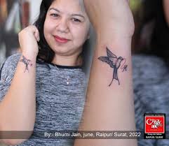 Searching 'small%20peacock%20feather%20tattoo'