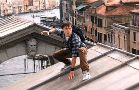 See more ideas about tom holland, holland, tom holland spiderman. Dailytomgifs Tom Holland In The Spider Man Far From Home On Make A Gif