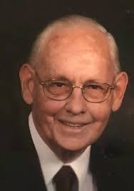 Duncan Lowe's Instagram, Twitter & Facebook