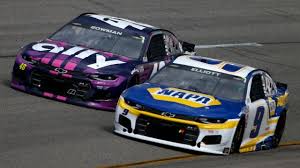 Dale earnhardt comes from 16th to first in only the first race at daytona after the death of dale earnhardt, and dale jr. Wmt59dvp6xektm