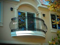 Curved Railing Blum Jpg Balcony Railing Design House Balcony Design Balcony Grill Design