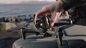 The dji digtial hd fpv system consists of three separate components; Kplepmg1y0tlom