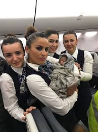 As of august 2019, it operates scheduled services to 315 destinations in europe, asia, africa, and the americas. Sturzgeburt Uber Den Wolken An Bord Eines Fluges Von Turkis Airlines Wurde Ein Baby Geboren Stern De