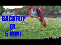 Faire un salto arrière n'est pas donné à tout le monde, c'est un figure complexe bien que certaines personnes le font avec une facilité déconcertante. Apprendre Le Salto Arriere En 5 Min Youtube