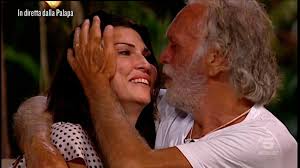 Риккардо фольи родился в 1947 году в итальянской области (регионе) тоскана провинции пиза. Corona Torna Sul Presunto Tradimento Della Moglie Di Fogli Con Celli Amanti Da 4 Anni