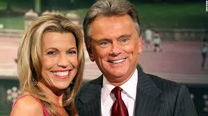 For an aging star, vanna white maintains a youthful appearance. Vanna White Hosts Wheel Of Fortune As Pat Sajak Undergoes Emergency Surgery Cnn