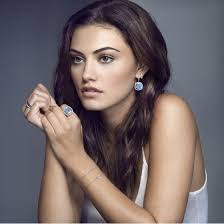 She was signed to chic management and has worked with some of the top magazines such as girlfriend, teen vogue, elle australia, complex, miss vogue, vogue australia, dolly, and free people to name a few. Phoebe Tonkin The Originals Spin Off Wiki Fandom