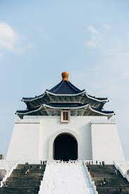 Opened in 1980, the chiang kai shek memorial hall is the centrepiece in a spacious park in the middle of taipei. Chiang Kai Shek Memorial Hall Viarami
