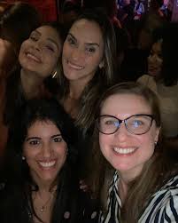 Dra Nayana Vaz (@dra.nayanavaz) • Instagram photos and videos