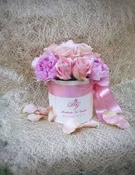 Rose E Peonie In Scatola 8211 Roses And Peonie In Gift Box Scatole Peonie Scatola Regalo