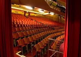 Uk London Adelphi Theatre Theatrecrafts Com