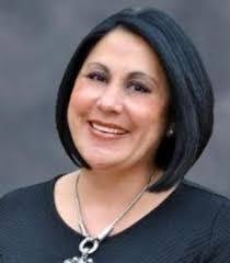 Michele Fry's Instagram, Twitter & Facebook