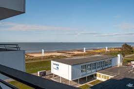 Ferienwohnung 438 haus knechtsand'ın yakınındaki popüler cazibe merkezleri arasında thalasso centre ve kuzey denizi beldesi cuxhaven. Haus Hanseatic Wohnung 509 Duhnen Cuxhaven Haus Hanseatic