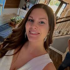 Christine Cipolla's Instagram, Twitter & Facebook