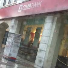 Jalan tuanku abdul rahman (tidligere batu road ) er en større envejsvej i kuala lumpur , malaysia. Cimb Bank Jalan Tuanku Abdul Rahman Bank