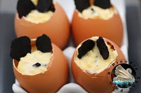 Coquilles D œufs Brouilles A La Truffe Http Www Aprendresansfaim Com 2017 04 Coquilles Dufs Brouilles La Truffe Html Truffe Alimentation Cuisine Et Boissons
