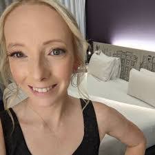 Claire Ar's Instagram, Twitter & Facebook