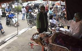 The government of indonesia (goi) has instituted policies including mandatory compliance of mask use. Coronavirus Indonesia Registers Record 21 000 Covid Cases In A Day