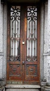 Doors Worldwide En 2020 Avec Images Portes Uniques Portes Danse Latine