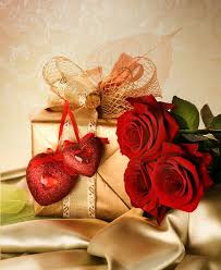 Pin By Beverly Haskins Kennedy On La Parure Du Chokolat Valentine Gifts Happy Valentines Day Valentine Day Gifts