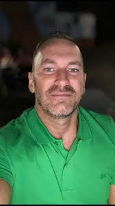 Alex Robert victor Girouder (@robertalex55)