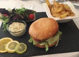 Composé de vague (nom masculin) et de âme. La Vague D Or A La Seyne Sur Mer Carte Menu Et Photos