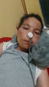 Alberto y jazmín ayudando de corazón