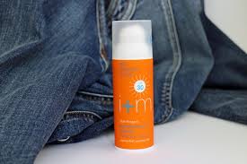 Als sonnenschutz für kinder sind schatten und schützende kleidung die 1. I M Naturkosmetik Sun Protect Sonnencreme Gesicht Lsf 30 Beautyjagd