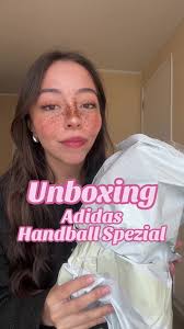 Adidas x Aliexpress🔥 ¿Algun dato de spray protector?👀 #girlies #fyp  #parati #adidas #handballspezial #nightindigo #aliexpress #outfitideas  #fypシ #foryourpage #adidasspezial
