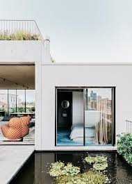 A Sky High Sydney Apartment With A Lush Rooftop Garden House Exterior Architecture Exterior Design