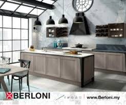 Biasa nya orang menggunakan kitchen set di dapur sehingga penataan nya lebih mudah, tetapi tahukah anda bahwa ternyata kitchen set tidaklah penting asalkan anda bisa menata. Jubin Lantai Dapur Basah Design Rumah Terkini