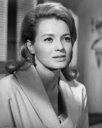 ANGIE DICKINSON PRINTS AND POSTERS 105054