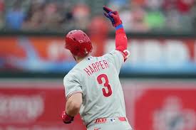 Phillies news: Bryan de la Cruz, Luis Arraez, Kevin Gausman