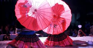 Lawsuit claims dance group Shen Yun engaging in child labor exploitation -  Human Trafficking Search