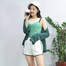 Yves Pre Debut