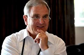 The heart and soul of Rotary Down Under and a true Rotary gentleman RDU  Editor 1984-2014 Forever in our hearts and greatly missed It was a dark day  for all at Rotary