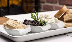 This particular cuisine is one of the most famous in the whole world. Italian Appetizers To Serve At Your Next Dinner Party Italianfoodlife Com