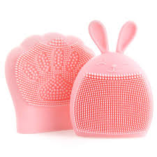 Brush off dry skin, cradle cap and eczema with 100% antibacterial silicone brush Amazon Com Baby K Baby Bath Brush Set Pink Bunny Shape Silicone Baby Cradle Cap Brush Exfoliate And Massage Shampoo Scalp Scrubbie For Hair Care And Body Care