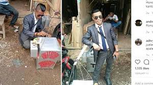 Check spelling or type a new query. Bak Sultan Pedagang Bakso Keliling Ini Pakai Jas Pikul Dagangan