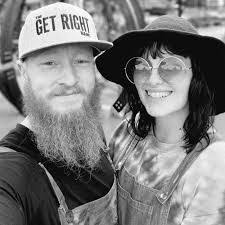 Stephanie Hummel's Instagram, Twitter & Facebook