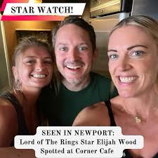Frodo's in Newport! “Lord of the Rings” star Elijah Wood was spotted  enjoying the best breakfast in Newport this morning at @cornercafenewport!  #cornercafenewport #newportri #newportbuzz #scenesofnewengland  #lordoftherings #frodo #rhodeisland