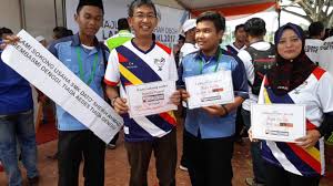 57 orang jumlah kakitangan sokong : Patrol Dengue Smk Dato Sheikh Ahmad Seremban Youtube