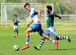 Marcelino núñez, 20, şili cd universidad católica, 2019'den beri merkez orta saha piyasa değeri: Universidad Catolica Goleo A Santiago Wanderers En La Tercera Fecha Del Campeonato Gatorade Apertura 2019