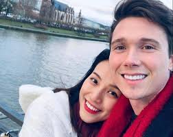 Á hậu Việt ly hôn chồng Tây: Vỡ mộng khi sống chung, chia tay vẫn đều đặn  qua gặp hàng tháng