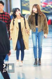 Fancam Photos Blackpink Lisa Gimpo Airport Heading To Japan With Lalice Blackpink Fashion Korean Airport Fashion Fashion