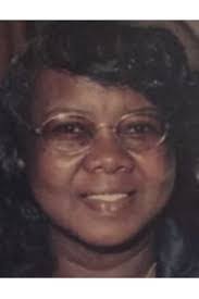 Carolyn Griffin's Instagram, Twitter & Facebook