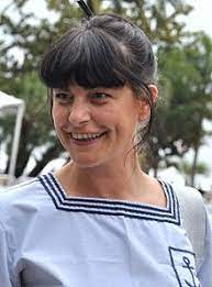 In dieser ursprünglichen landschaft wachsen die oliven für lio olivenöl. Lio Wikipedia