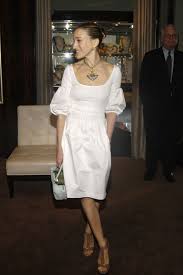 Cute White Dress Cocktail Dress Fitted Bodice Full Skirt Blousy Sleeve Sjp Carrie Bradshaw Outfits Sarah Jessica Parker Sara Jessica Parker
