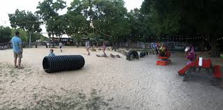 20 Kid Friendly Restaurants With Room To Play In Houston Mommy Poppins Things To Do With Kids Kid Friendly Restaurants Kid Friendly Kids Things To Do