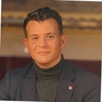 100+ Profile mit dem Suchbegriff „Kubicki“